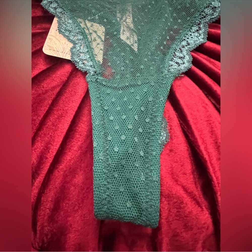 Free People Intimately Midweek Thong - Picture 5 of 10
